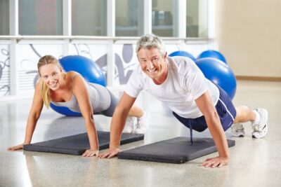 Top Exercises for Seniors & Tips for Sticking to a Fitness Routine