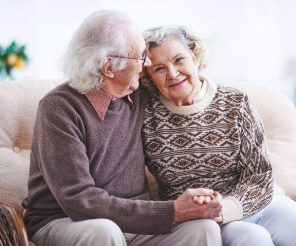 What to Expect When Your Spouse Moves into Assisted Living