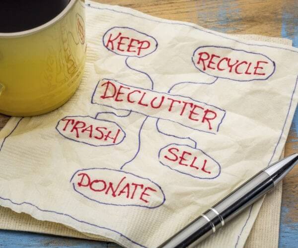 Decluttering 101: Tips to Make it Easier