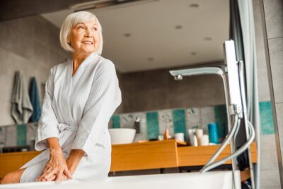 10 Must-Have Bathroom Accessories for Aging in Place Safely