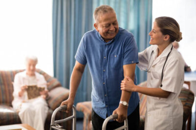 Assisted Living vs. Skilled Nursing – What You Need to Know